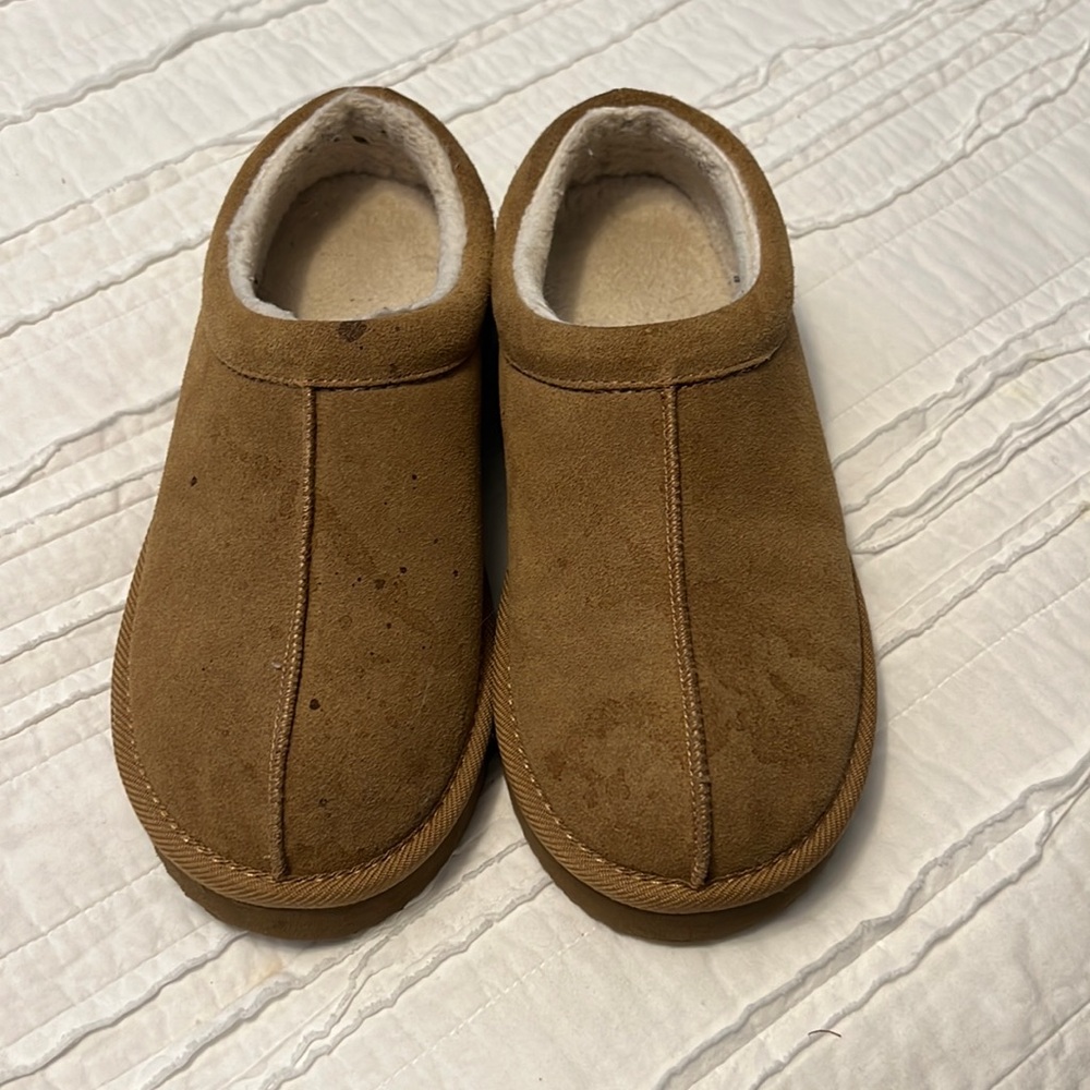 Slippers